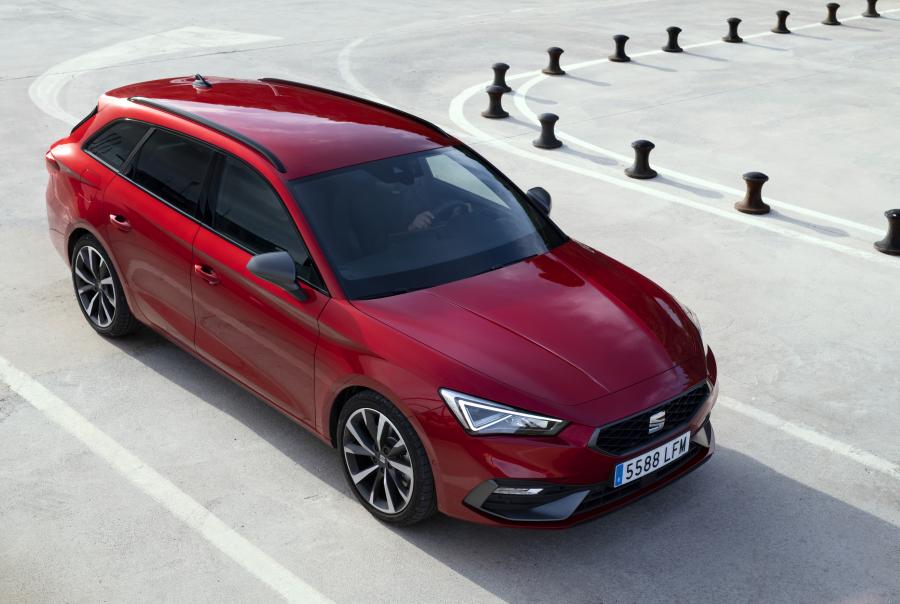  Seat Leon Sportstourer FR 2020 года  (WW) (фото 15 из 29)